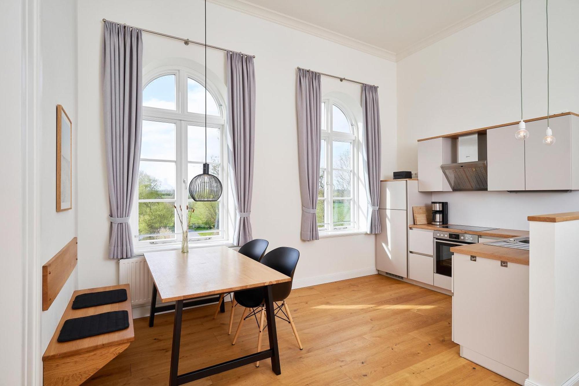 Ferienwohnungen Herrenhaus Gut Oestergaard 斯泰恩伯格 外观 照片