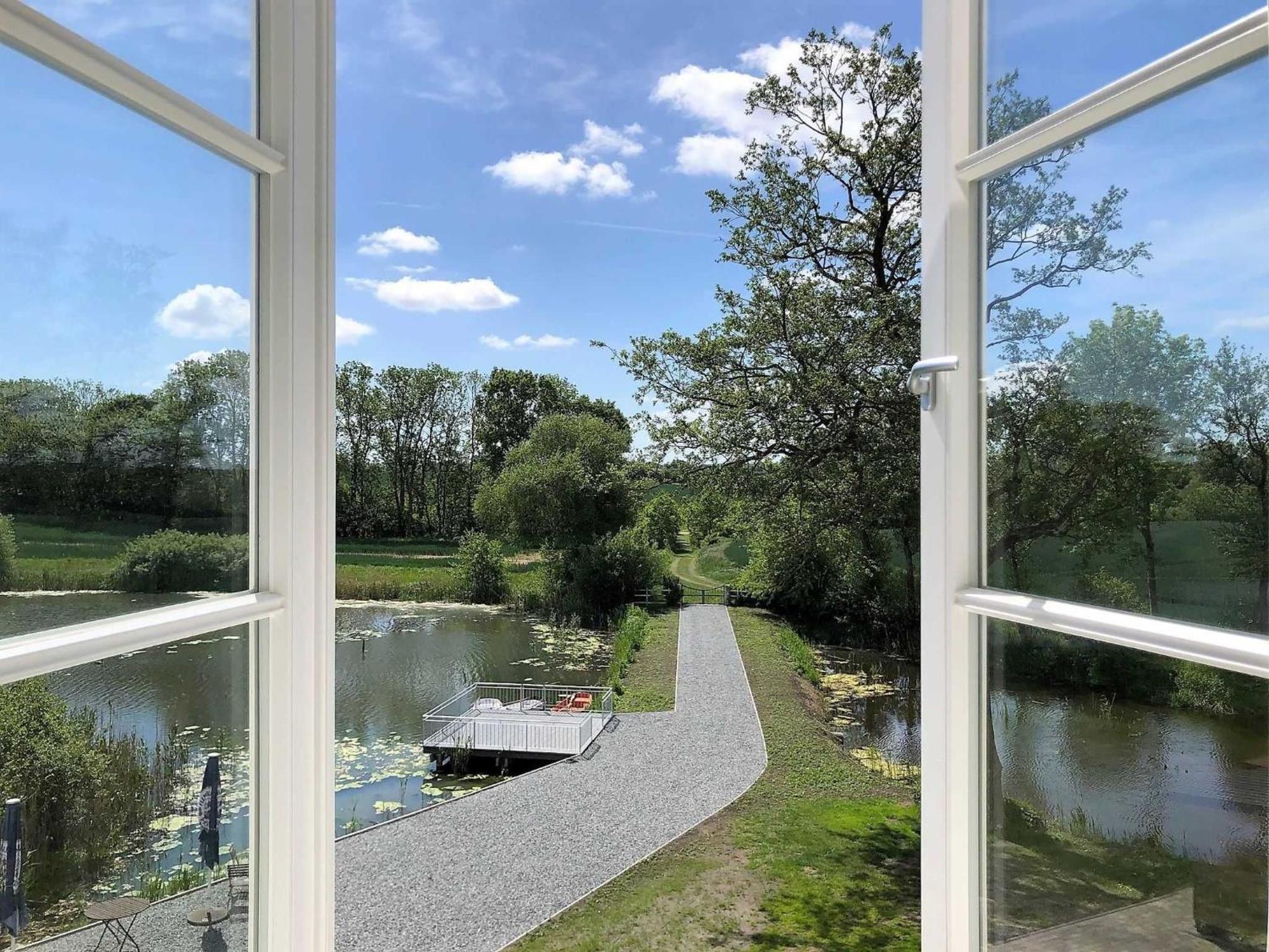 Ferienwohnungen Herrenhaus Gut Oestergaard 斯泰恩伯格 外观 照片